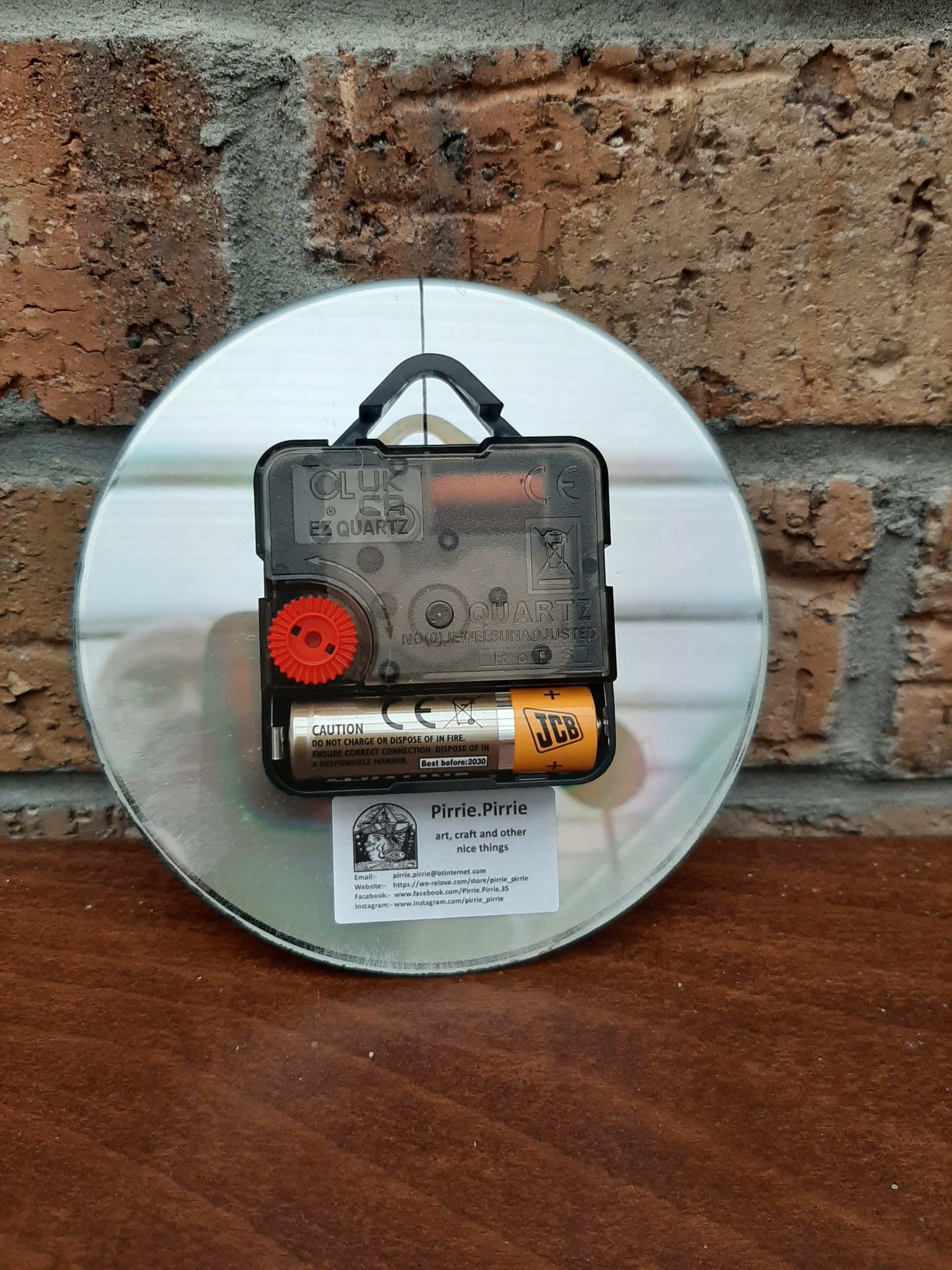 Altimeter style clock - Image 5